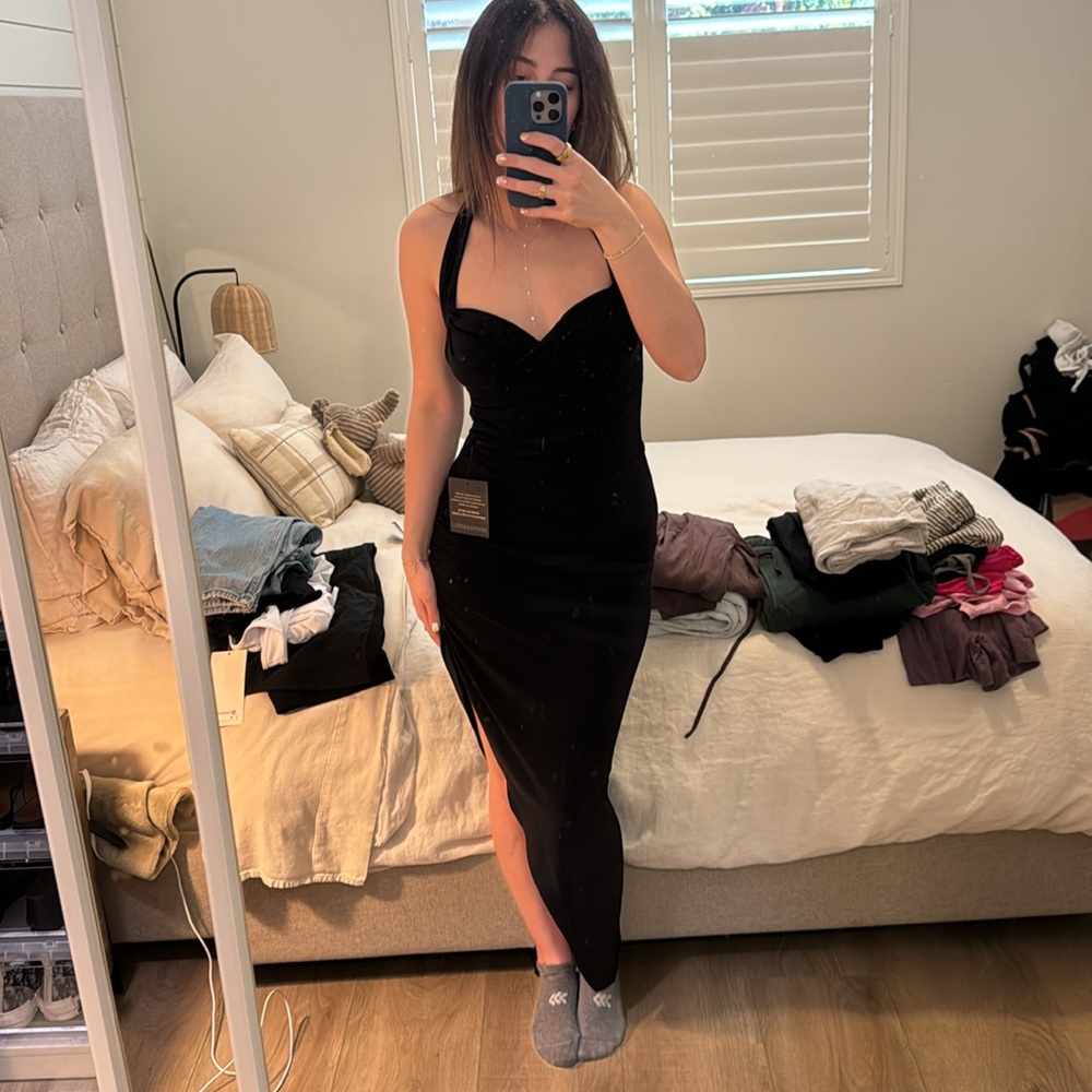 Normak kamali black stretch dress